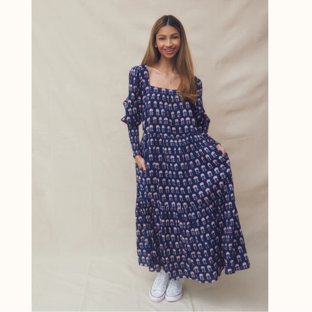 NWT Ophelia & Indigo Lulu Dress Navy Hydrangea Block Print